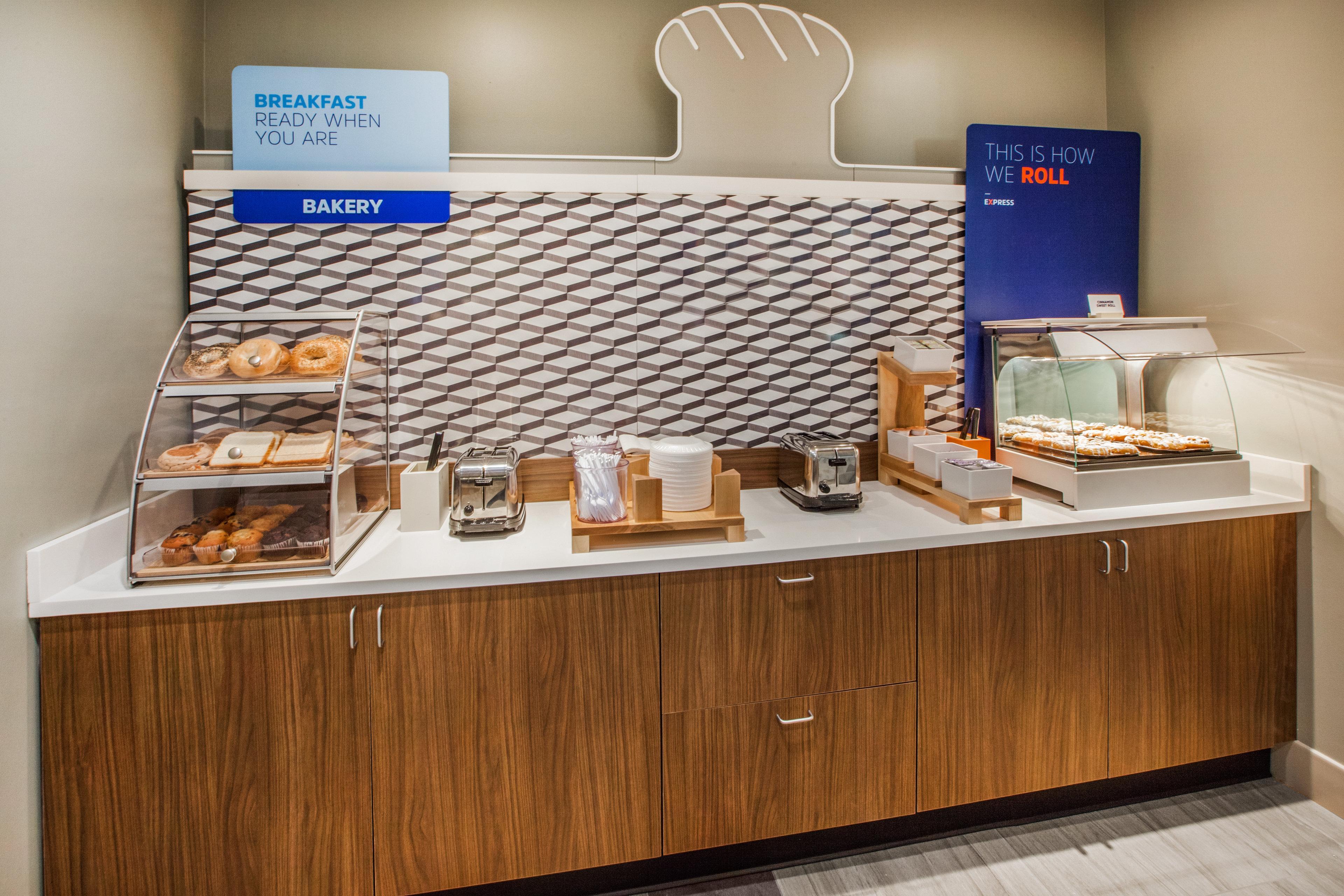 Holiday Inn Express & Suites - Elizabethtown North By Ihg Eksteriør billede